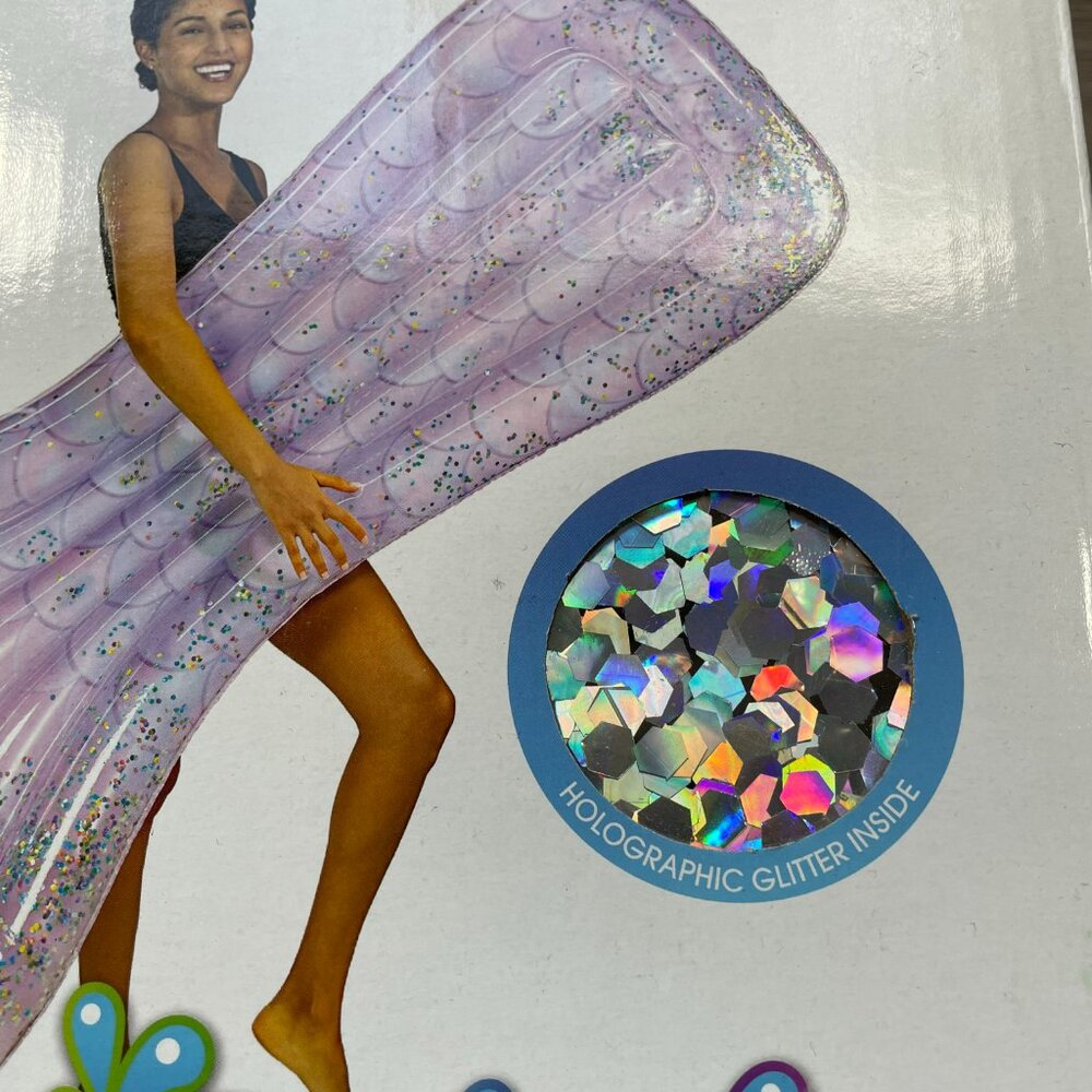 Mermaid Pool Raft - Picture 8 of 9